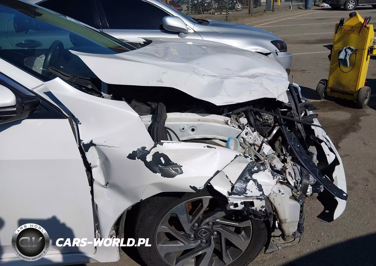 2018 Honda Civic Ex VIN:19XFC2F71JE206180 - 18