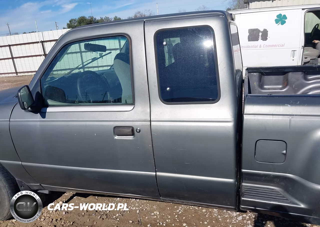 1999 Ford Ranger Xl-Xlt VIN:1FTYR14V0XTB04663 - 14