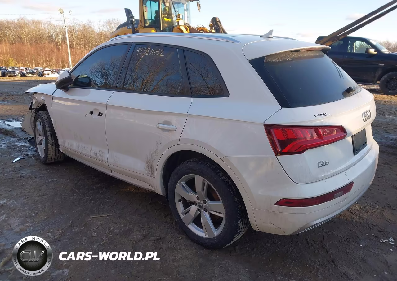 2018 Audi Q5 2.0T Premium-2.0T Tech Premium VIN:WA1ANAFY7J2117714 - 3