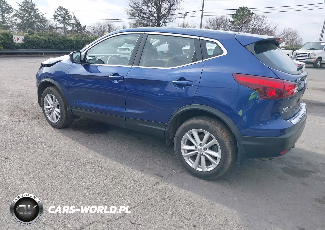 2018 Nissan Rogue Sport S VIN:JN1BJ1CP0JW187813 - 3
