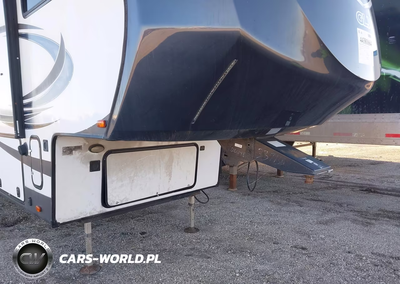 2019 Forest River Travel Trailer VIN:4X4FSBK20KV005746 - 10