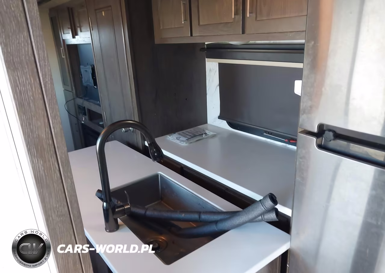2019 Forest River Travel Trailer VIN:4X4FSBK20KV005746 - 16