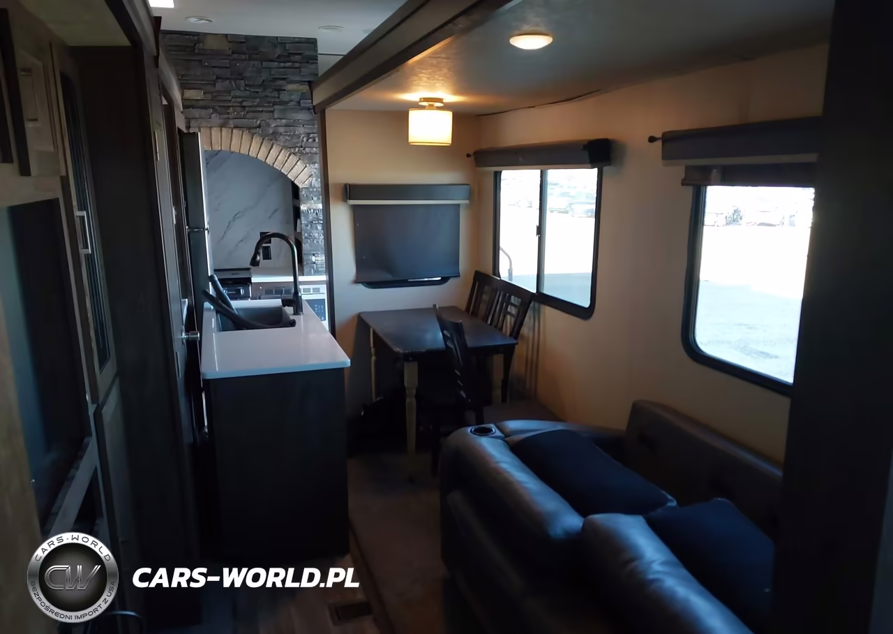 2019 Forest River Travel Trailer VIN:4X4FSBK20KV005746 - 18