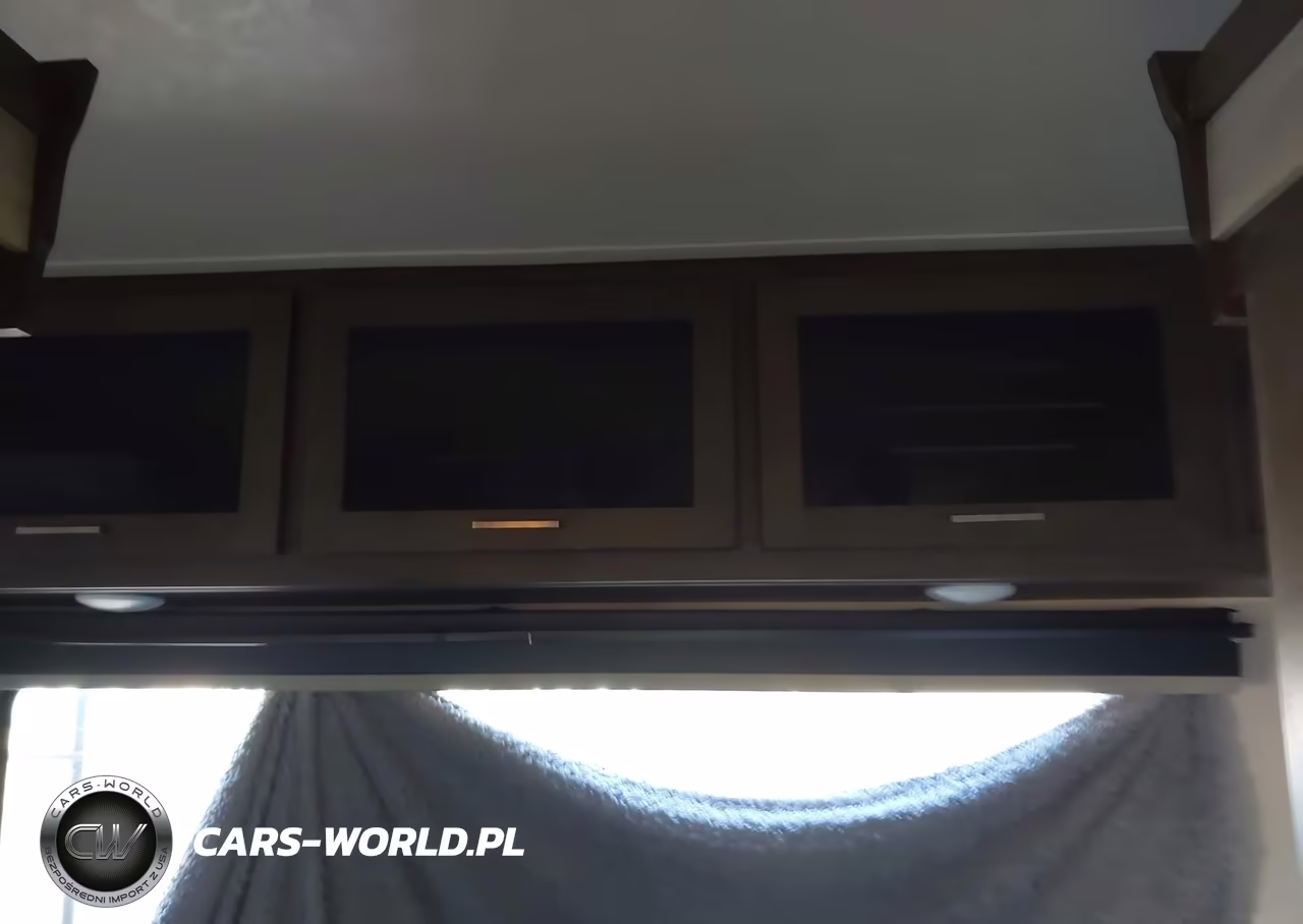 2019 Forest River Travel Trailer VIN:4X4FSBK20KV005746 - 19