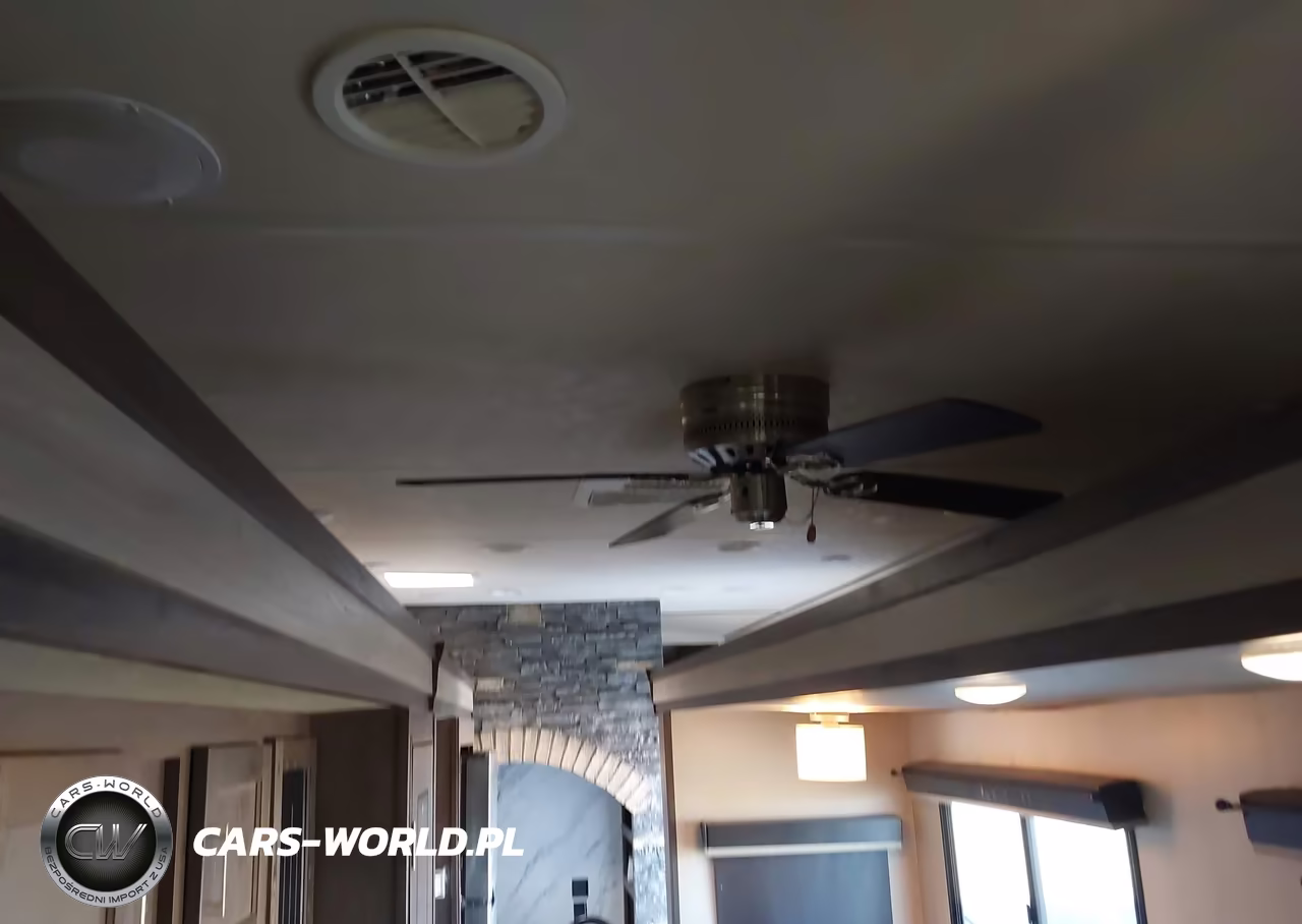 2019 Forest River Travel Trailer VIN:4X4FSBK20KV005746 - 20