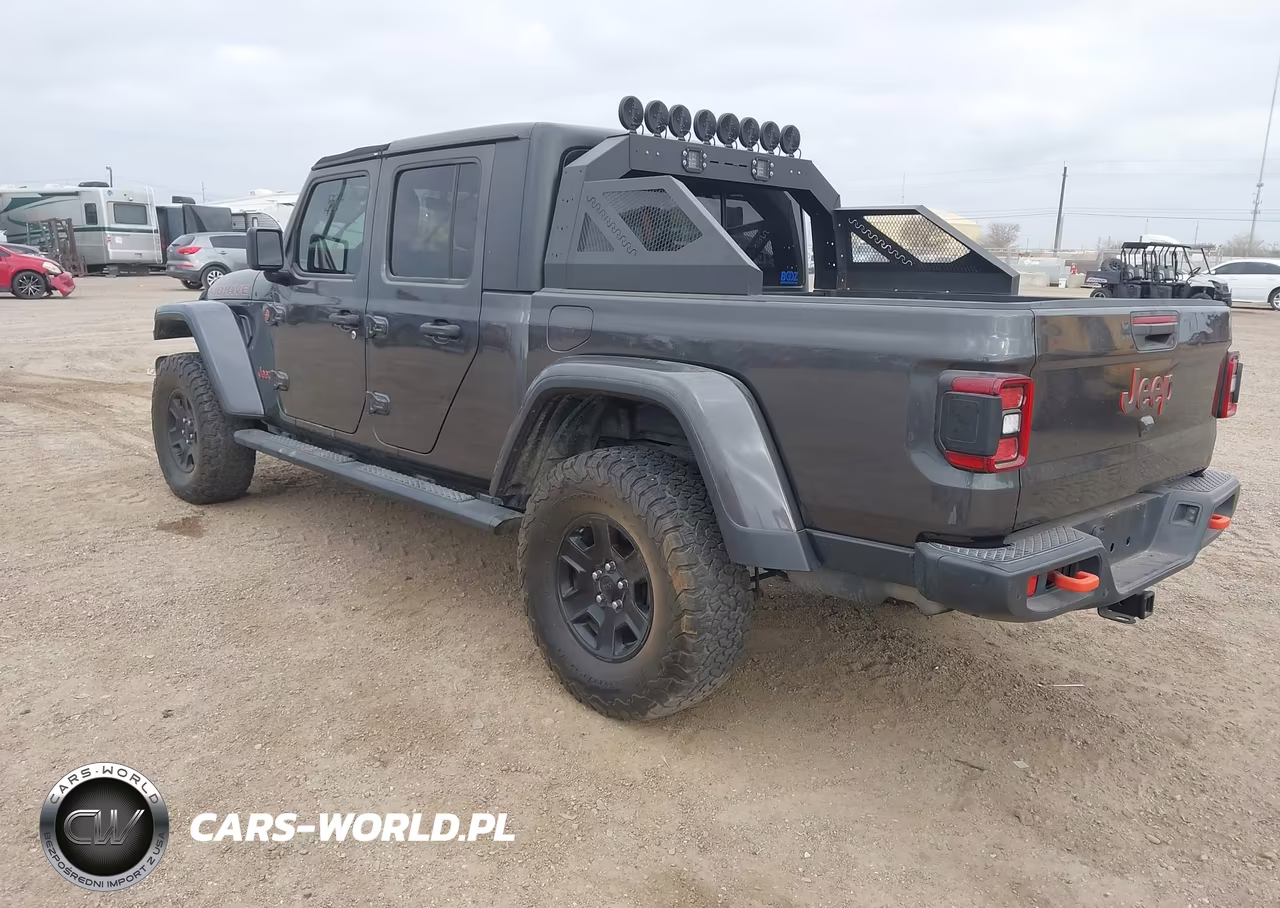 2020 Jeep Gladiator Mojave 4X4 VIN:1C6JJTEG1LL202638 - 3