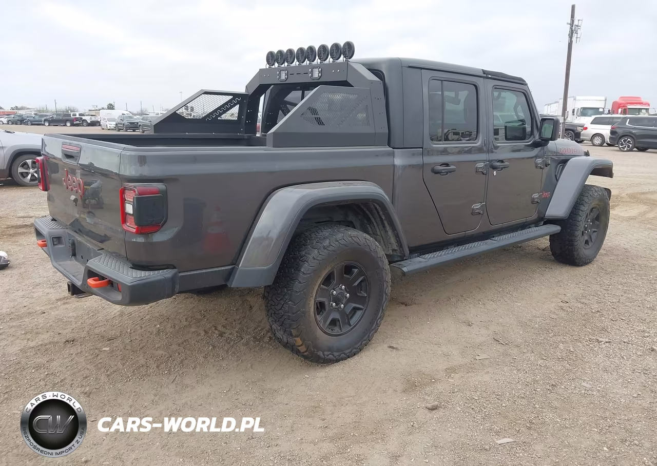 2020 Jeep Gladiator Mojave 4X4 VIN:1C6JJTEG1LL202638 - 4