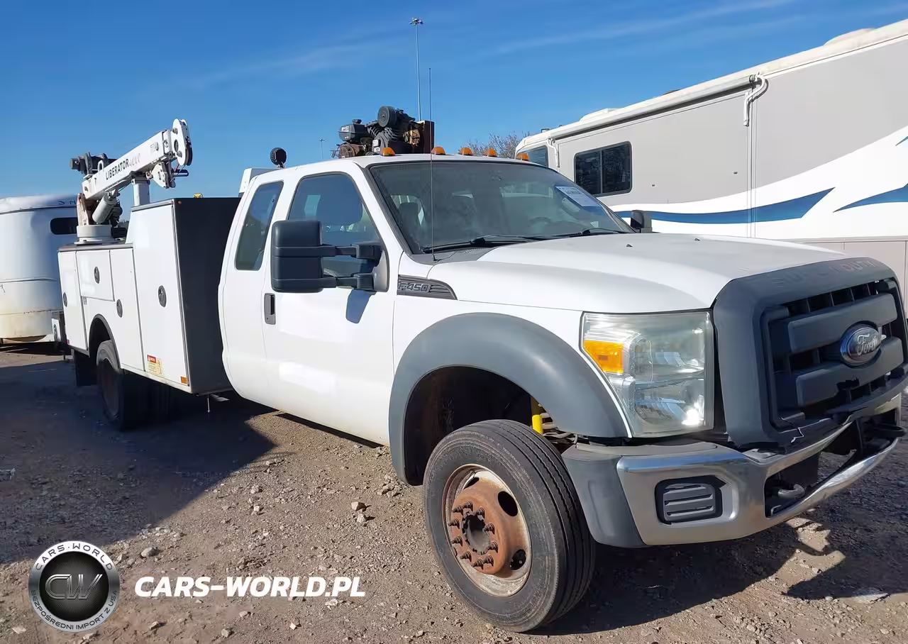 2012 Ford F-450 Chassis Xl