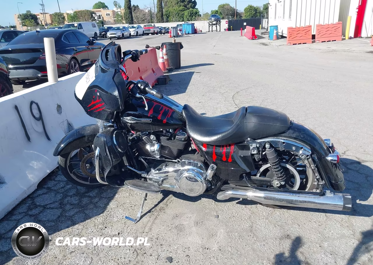 2022 Harley-Davidson Flhx VIN:1HD1KBC21NB642390 - 13