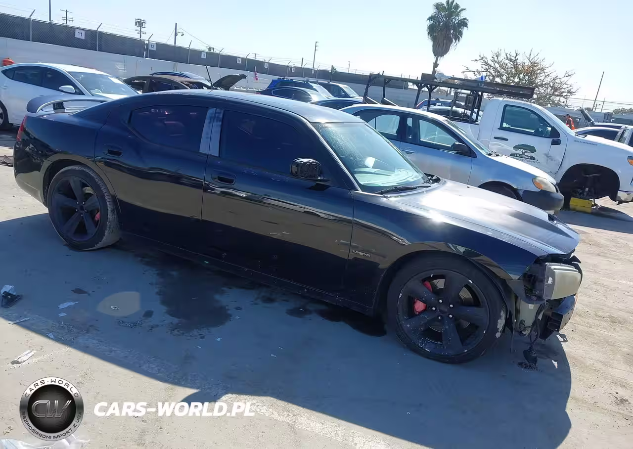 2008 Dodge Charger Srt8