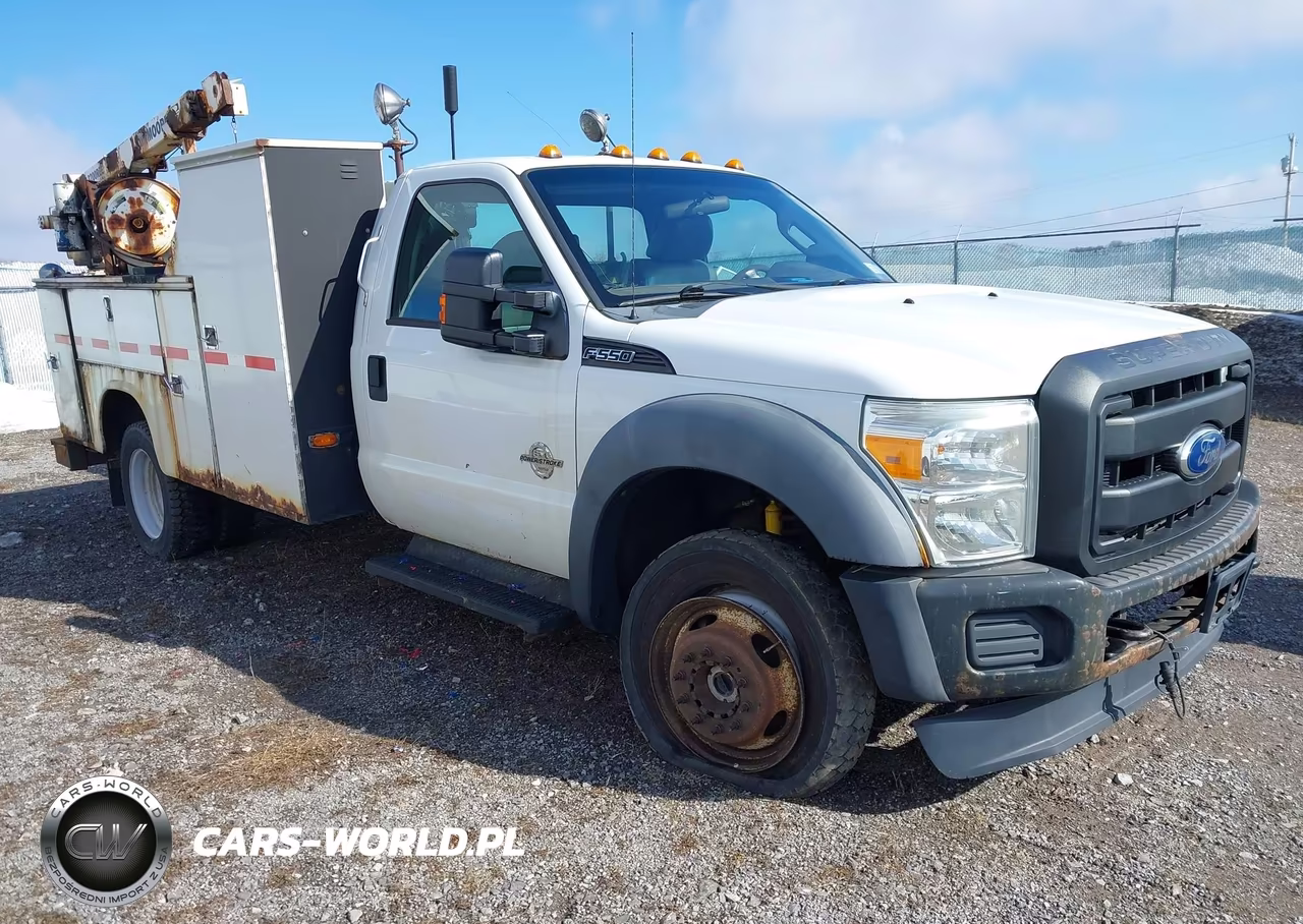 2011 Ford F-550 Chassis Xl