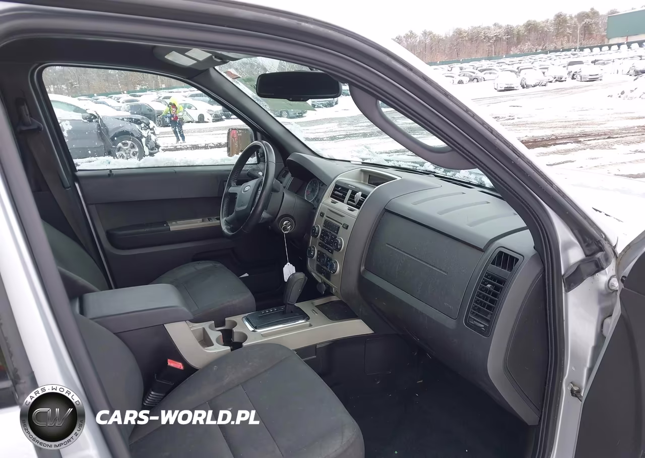 2011 Ford Escape Xlt VIN:1FMCU0D75BKC01887 - 5