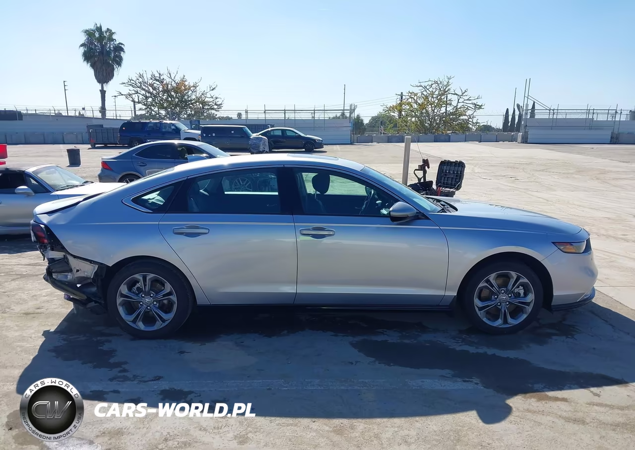 2024 Honda Accord Hybrid Ex-L VIN:1HGCY2F61RA015712 - 13
