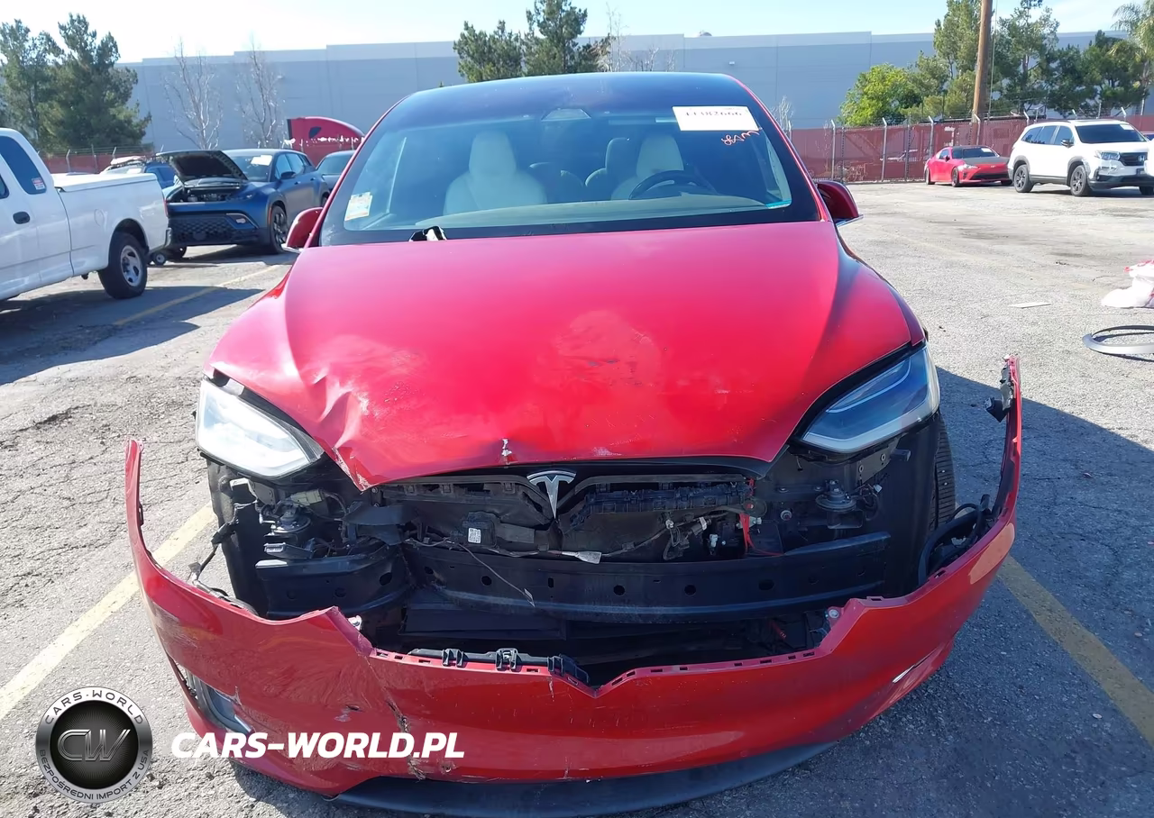 2018 Tesla Model X 100D-75D-P100D VIN:5YJXCBE22JF139707 - 6