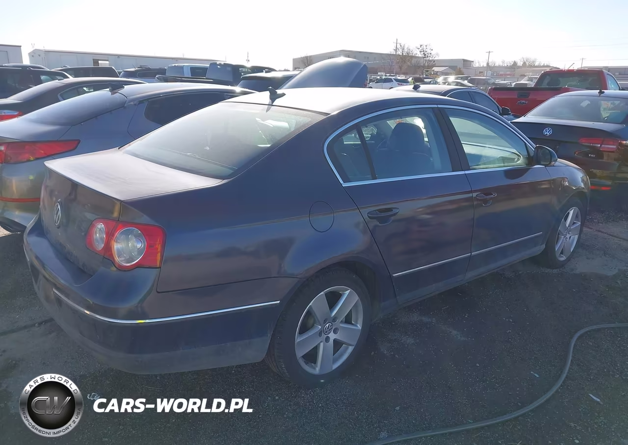 2008 Volkswagen Passat Komfort VIN:WVWAK73C48P113899 - 4