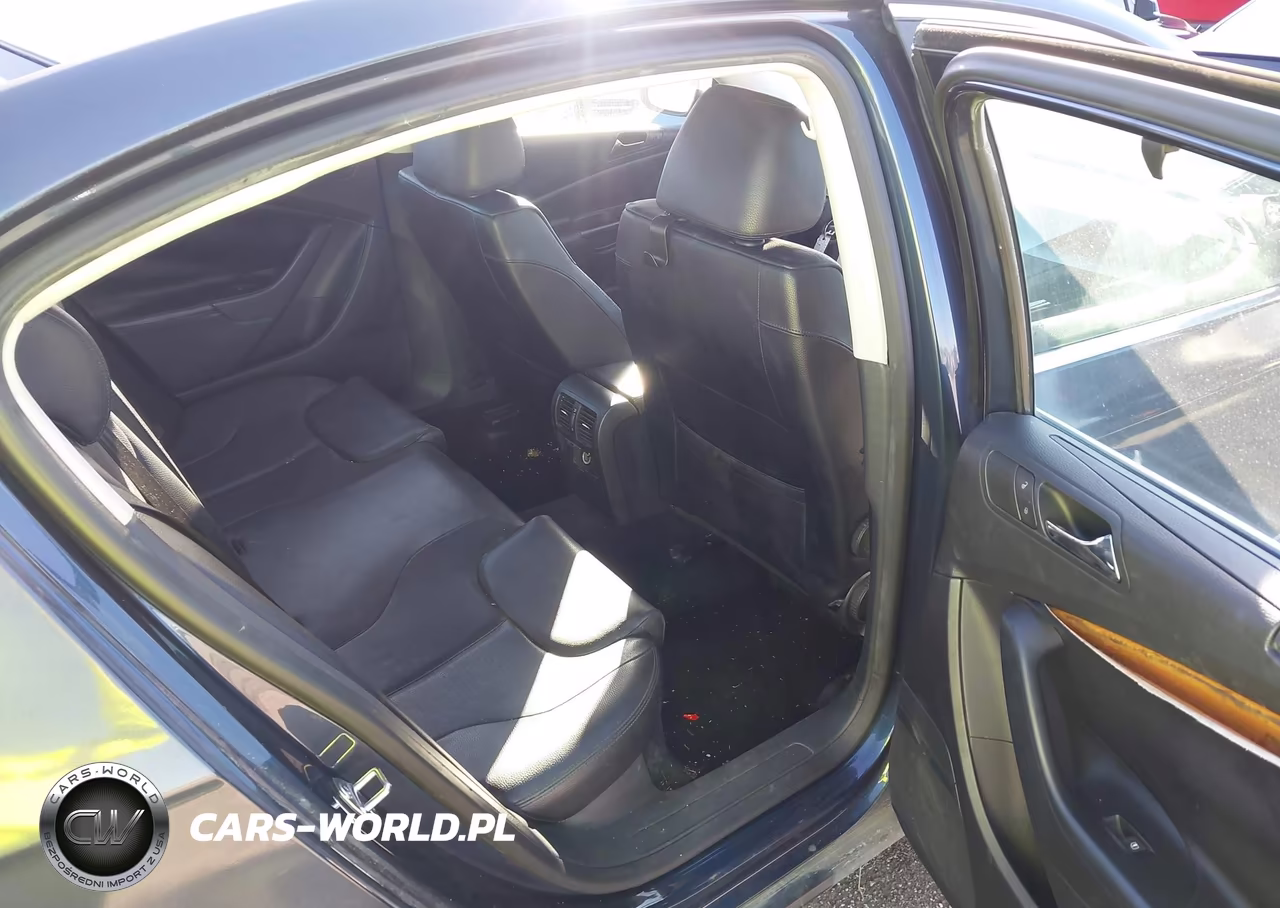 2008 Volkswagen Passat Komfort VIN:WVWAK73C48P113899 - 8