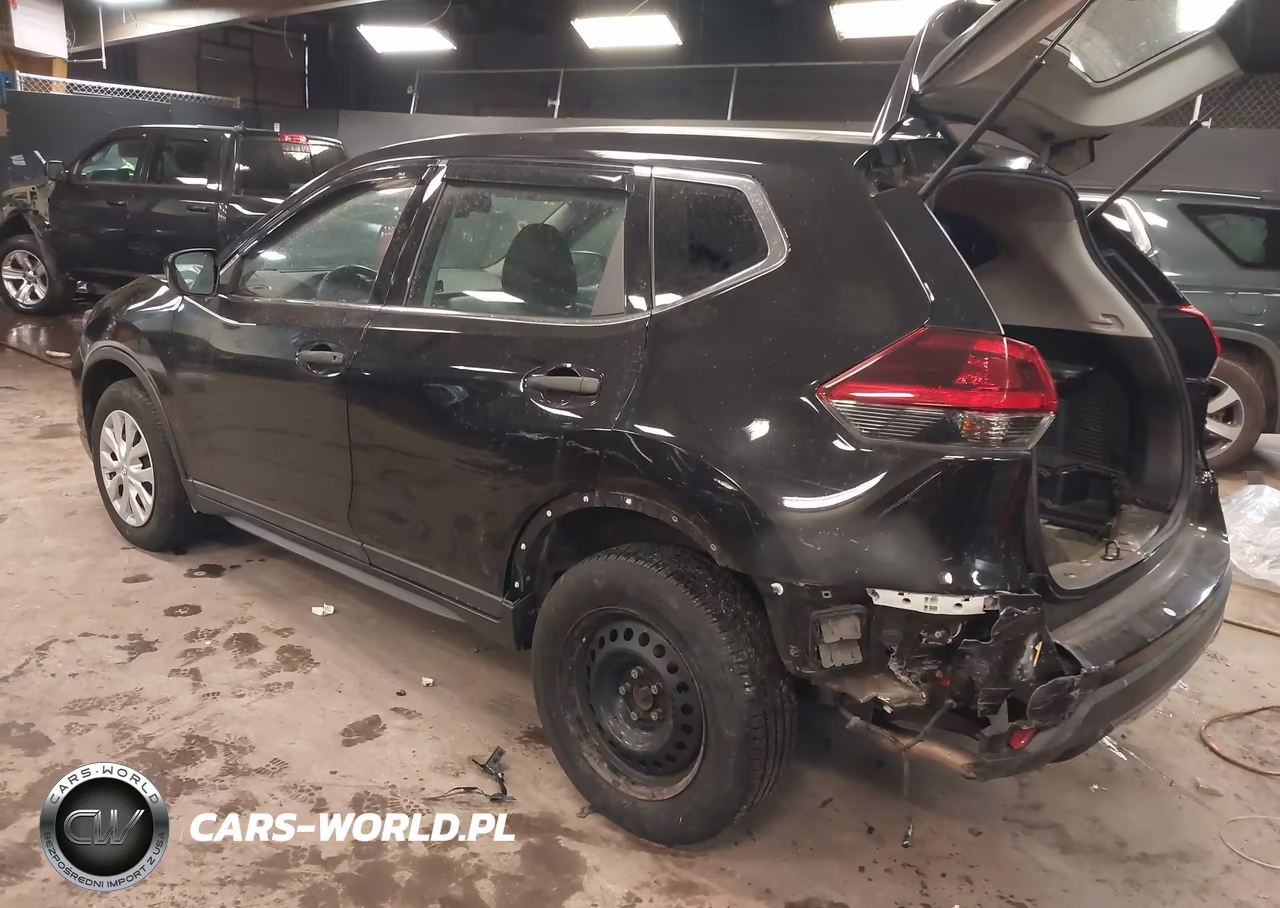 2019 Nissan Rogue S VIN:5N1AT2MV7KC767418 - 3