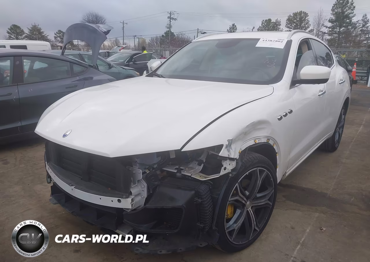 2017 Maserati Levante VIN:ZN661XUL1HX248182 - 2