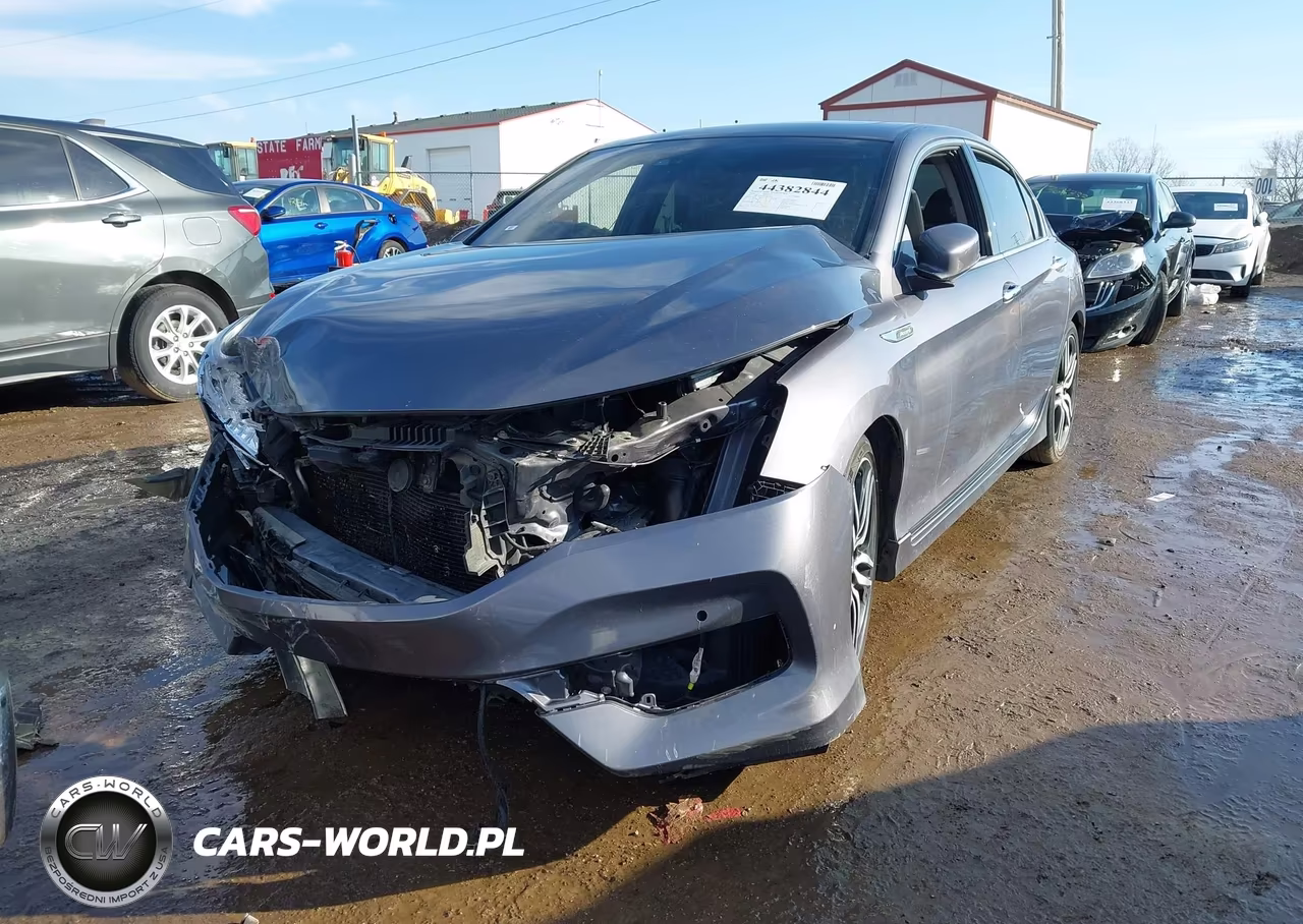 2016 Honda Accord Touring VIN:1HGCR3F97GA035098 - 2