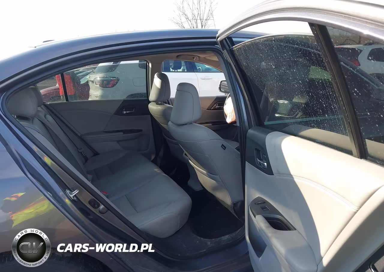 2016 Honda Accord Touring VIN:1HGCR3F97GA035098 - 8
