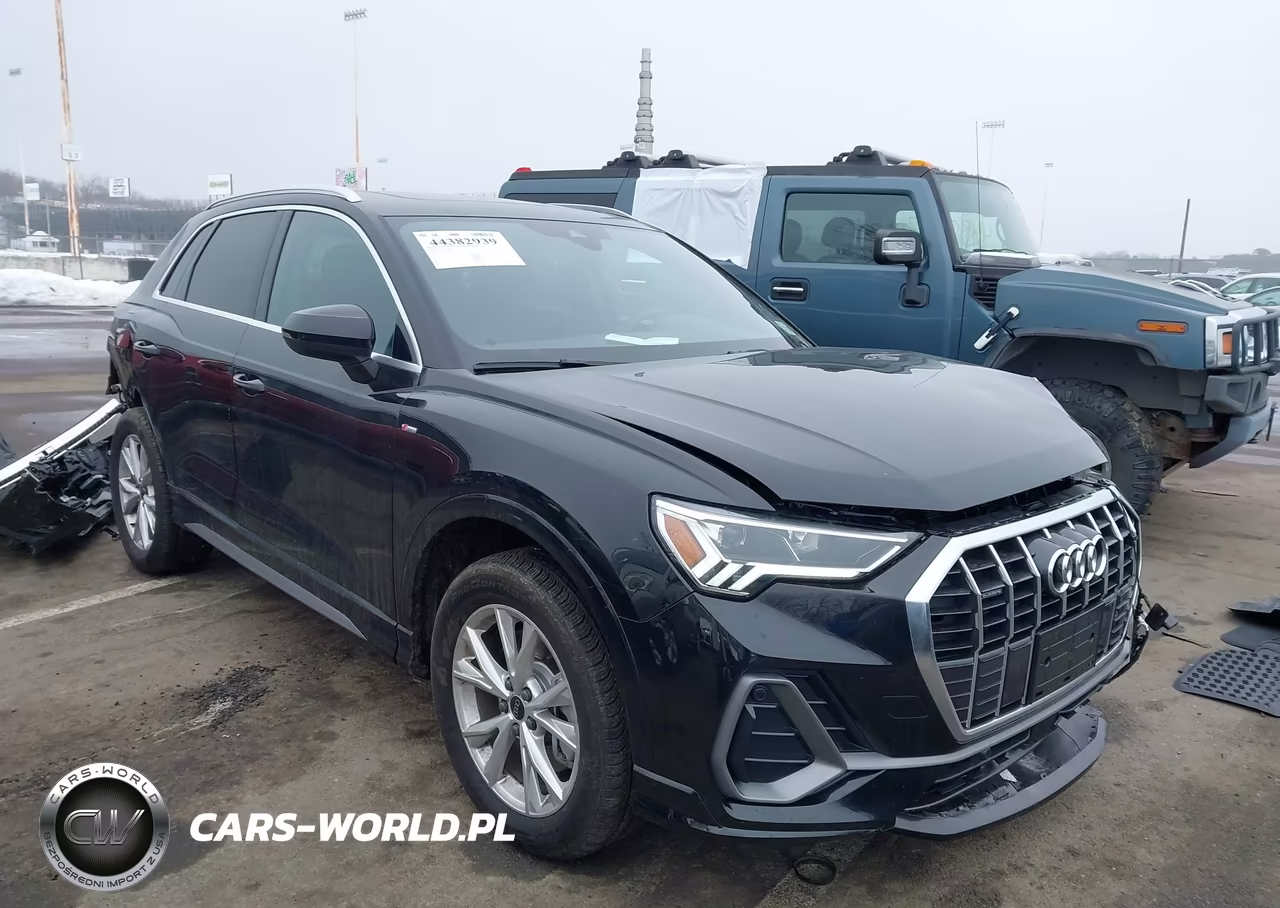 2025 Audi Q3 Premium 45 Tfsi S Line Quattro Tiptronic