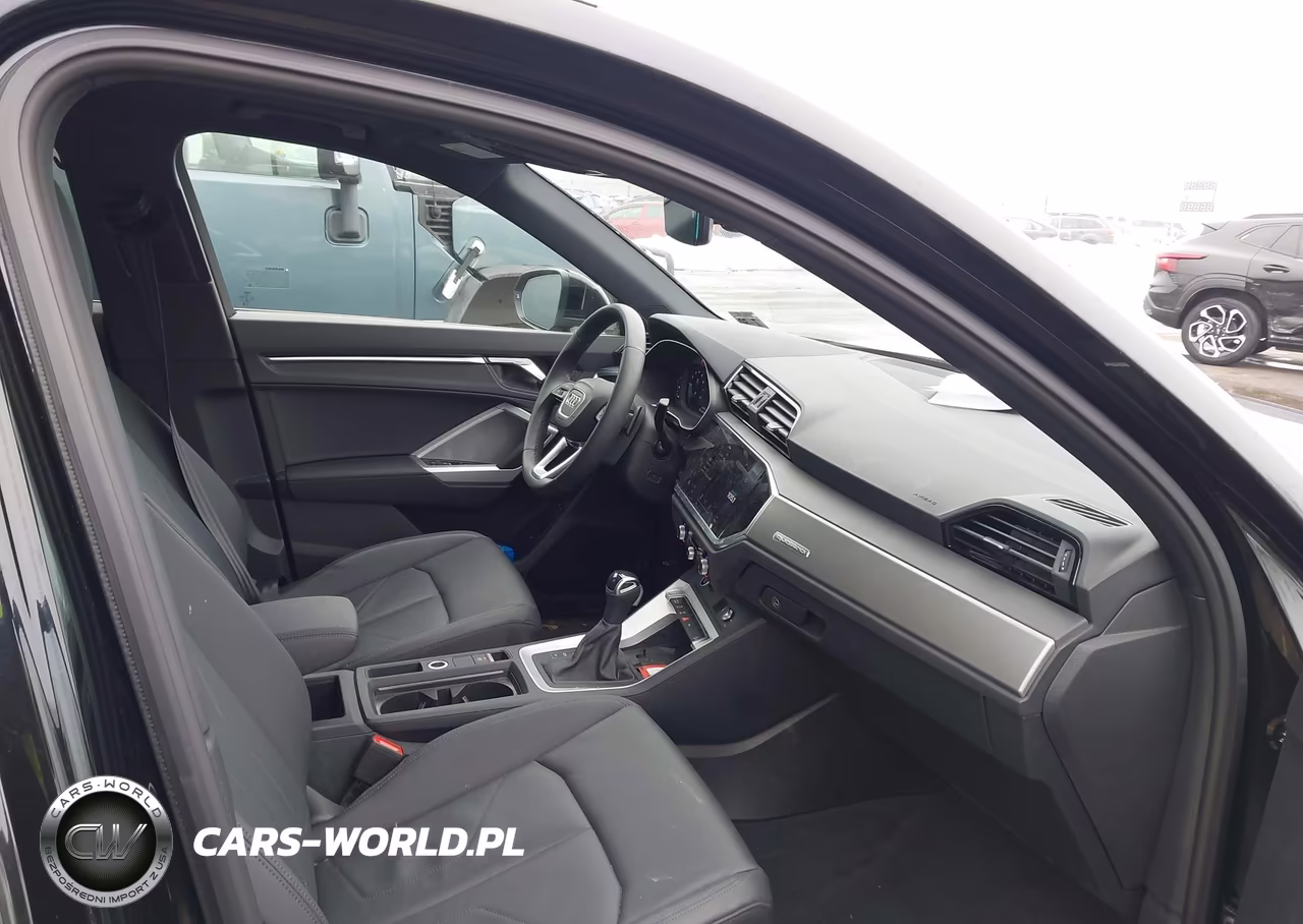 2025 Audi Q3 Premium 45 Tfsi S Line Quattro Tiptronic VIN:WA1DECF30S1085760 - 5