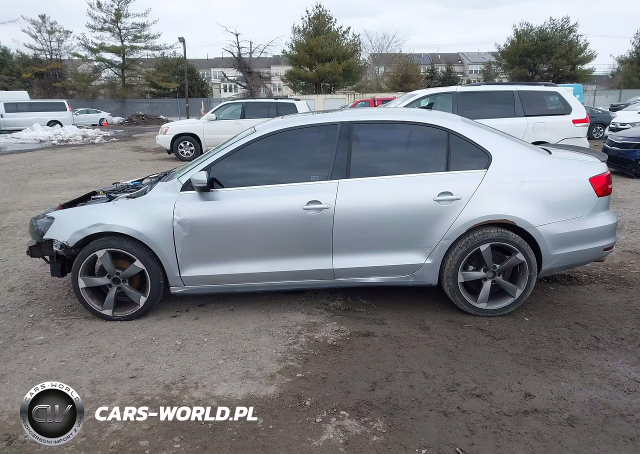 2015 Volkswagen Jetta 2.0L Tdi Se VIN:3VW3A7AJ9FM270325 - 14