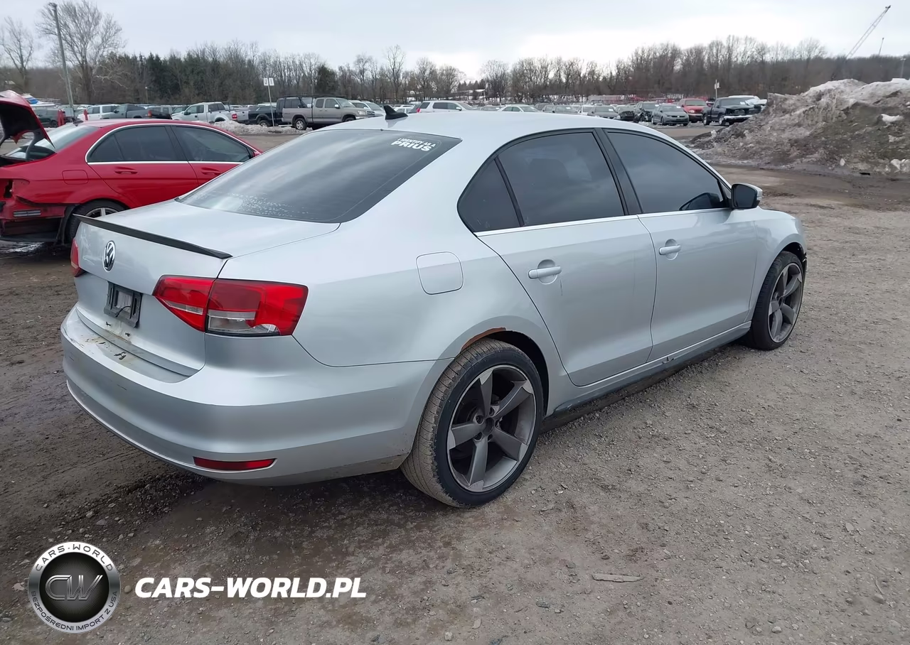 2015 Volkswagen Jetta 2.0L Tdi Se VIN:3VW3A7AJ9FM270325 - 4