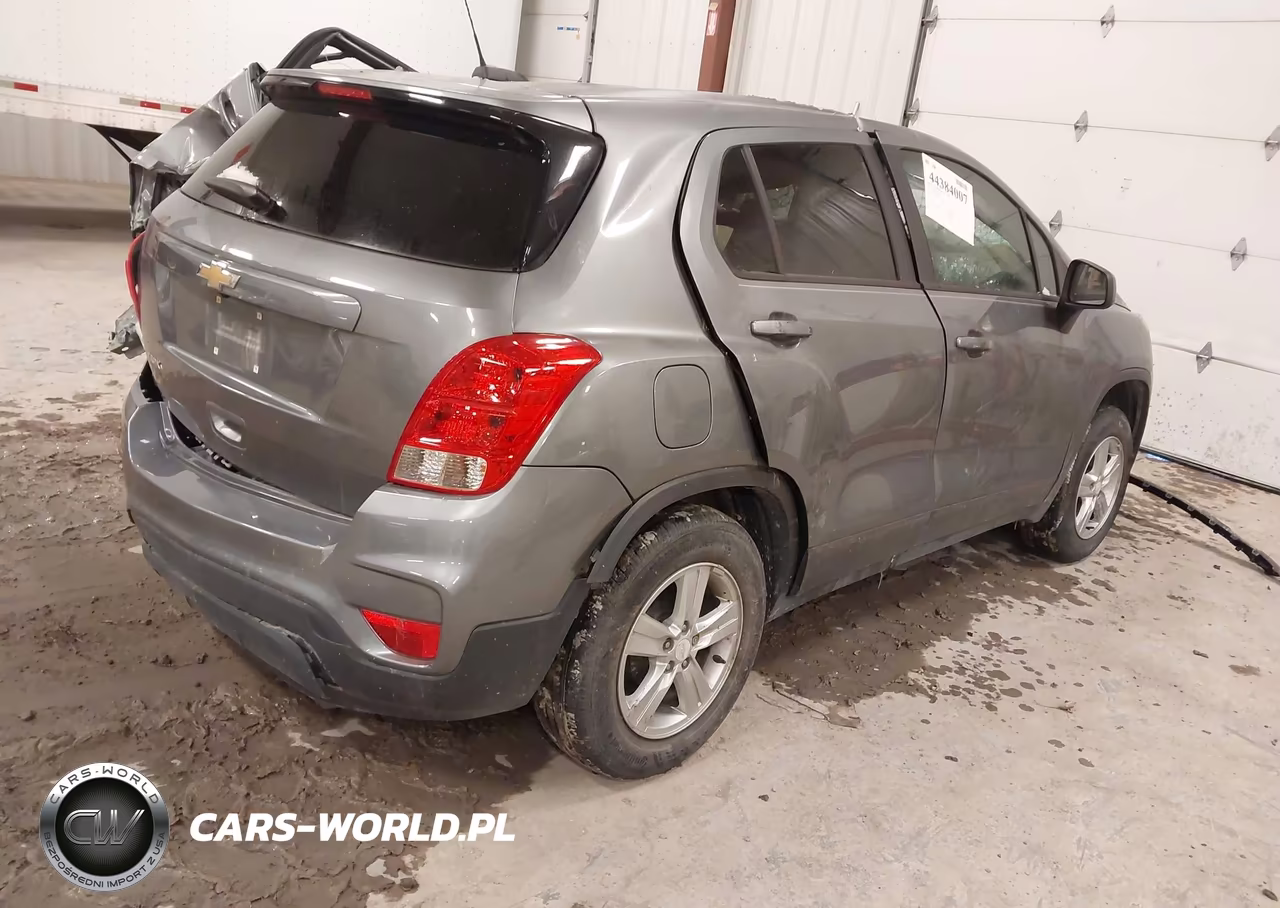 2020 Chevrolet Trax Fwd Ls VIN:3GNCJKSB8LL217654 - 4