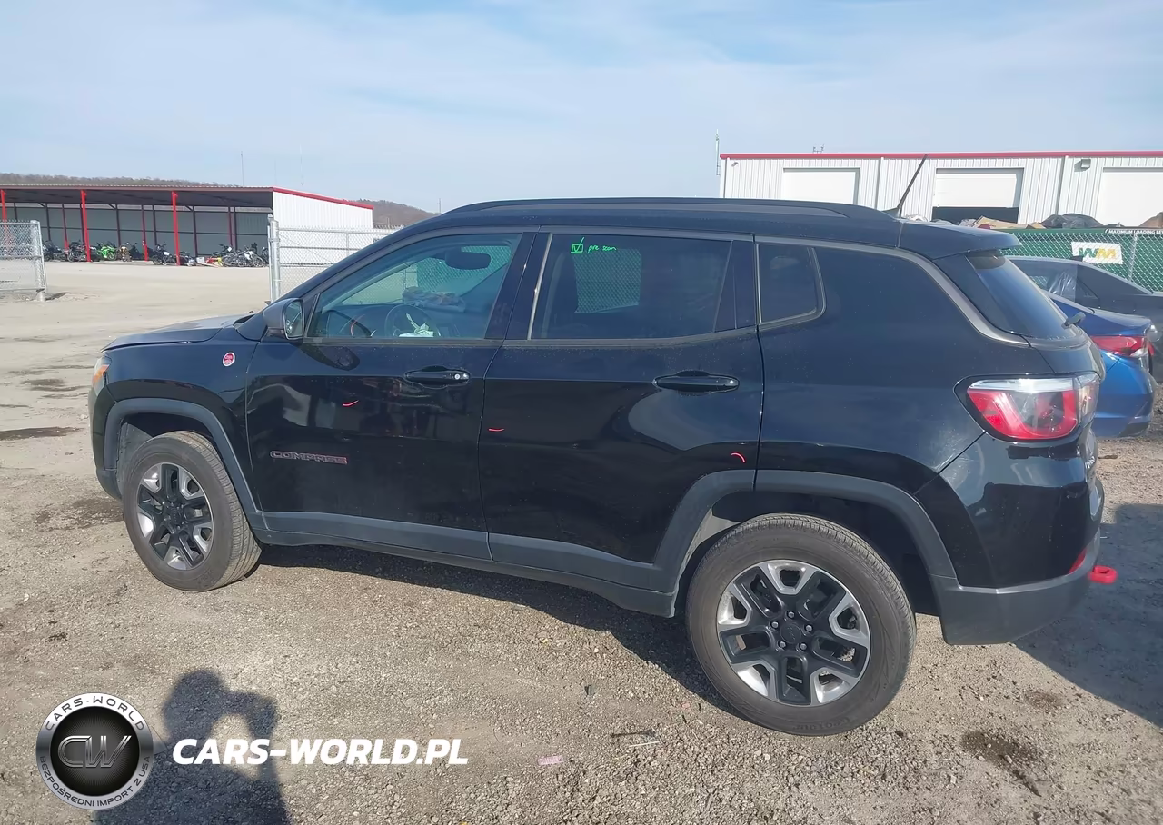 2018 Jeep Compass Trailhawk 4X4 VIN:3C4NJDDB2JT442031 - 14