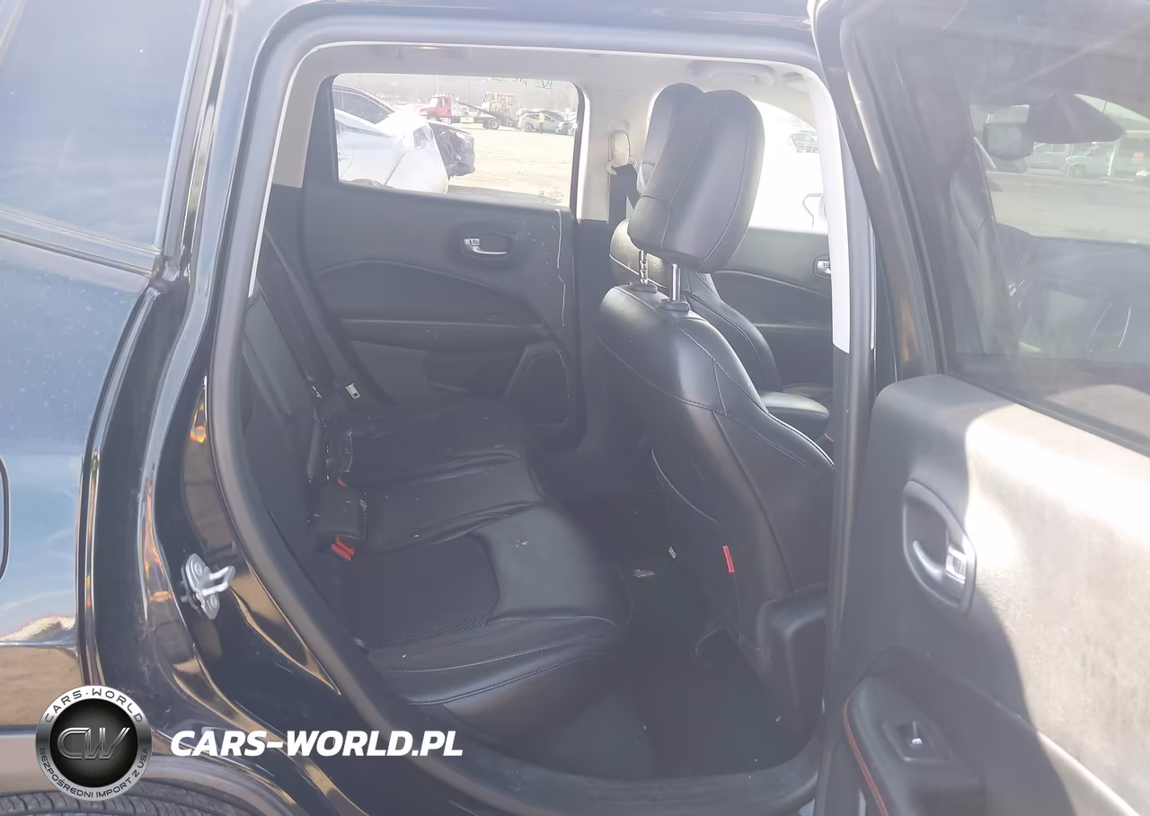 2018 Jeep Compass Trailhawk 4X4 VIN:3C4NJDDB2JT442031 - 8