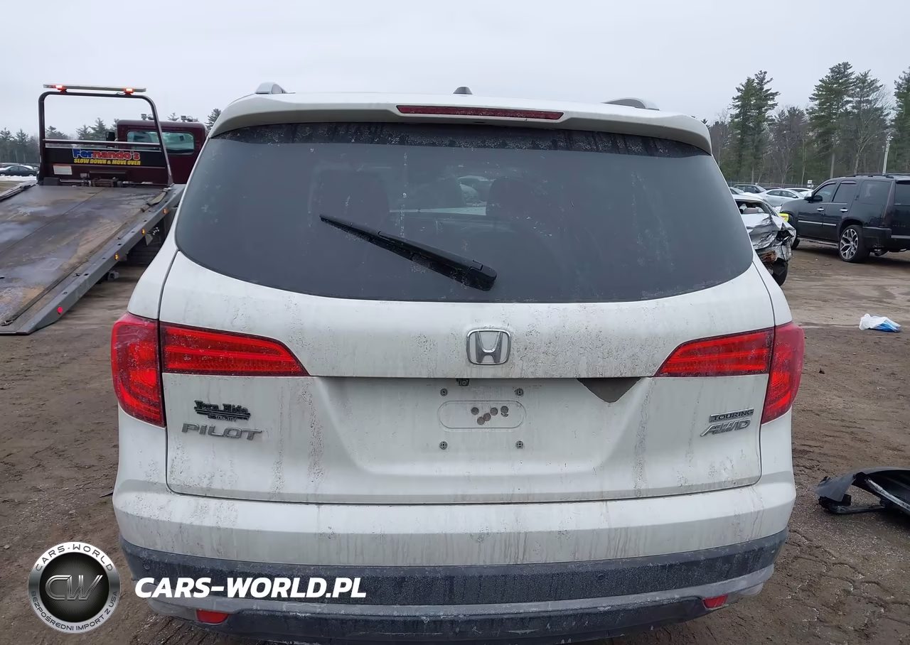2016 Honda Pilot Touring VIN:5FNYF6H97GB042605 - 17