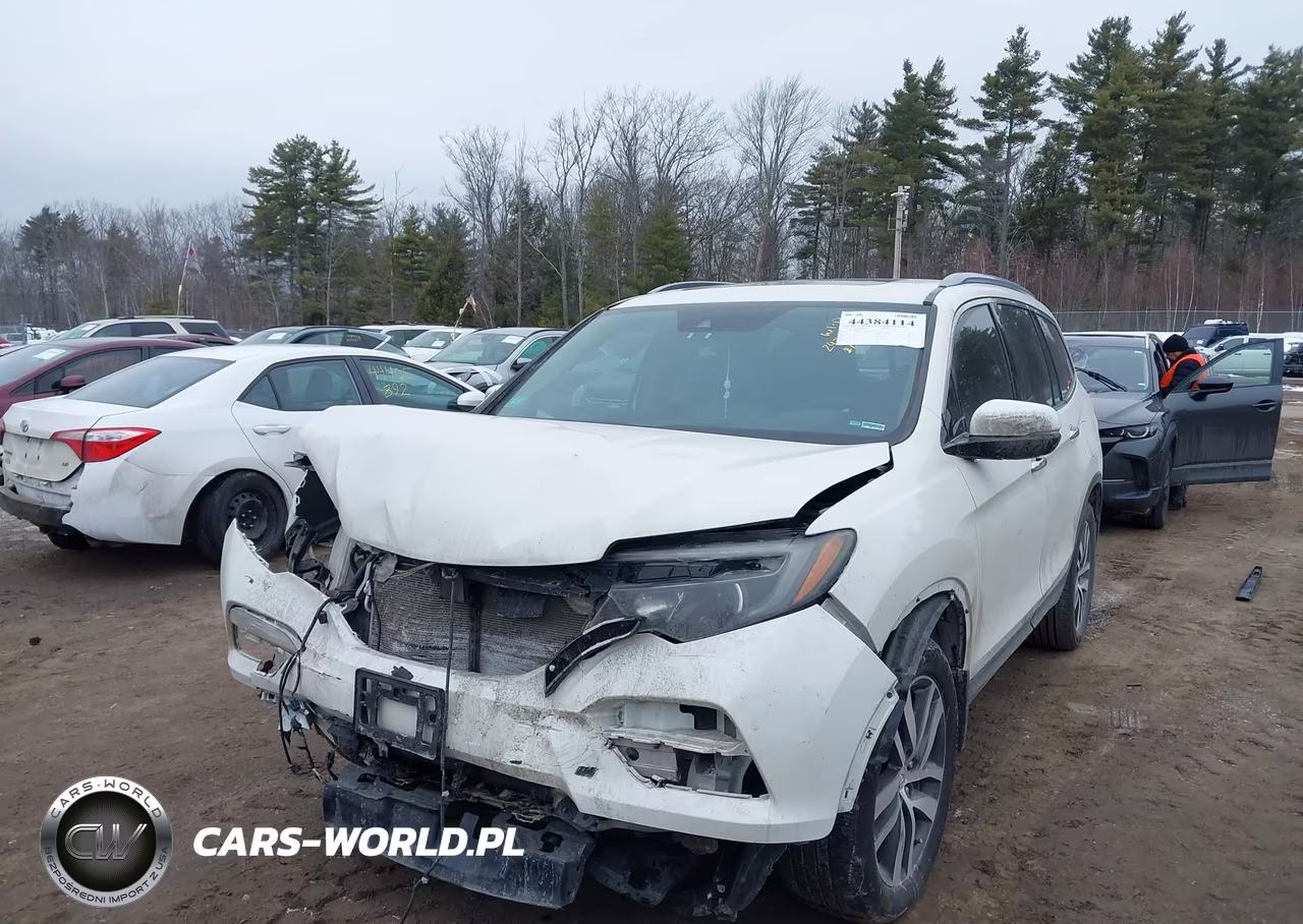 2016 Honda Pilot Touring VIN:5FNYF6H97GB042605 - 2