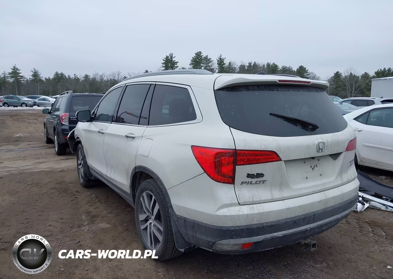 2016 Honda Pilot Touring VIN:5FNYF6H97GB042605 - 3