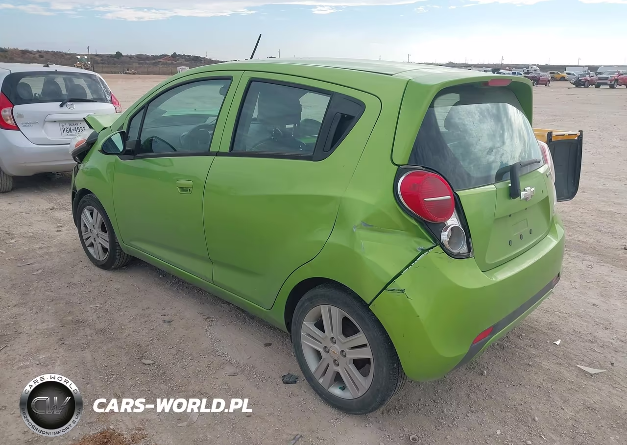 2015 Chevrolet Spark Ls Cvt VIN:KL8CB6S90FC737284 - 3