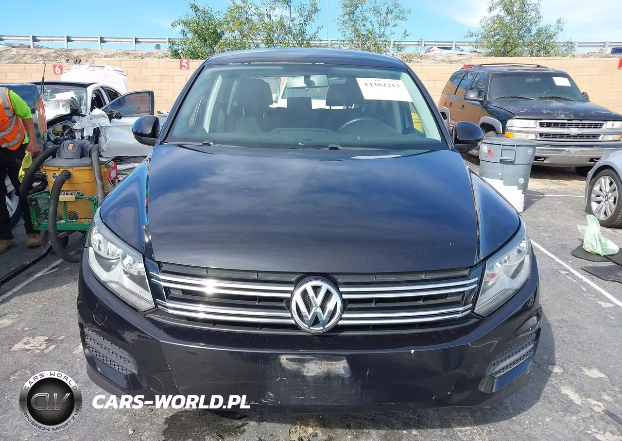 2013 Volkswagen Tiguan S VIN:WVGAV7AX8DW530192 - 13