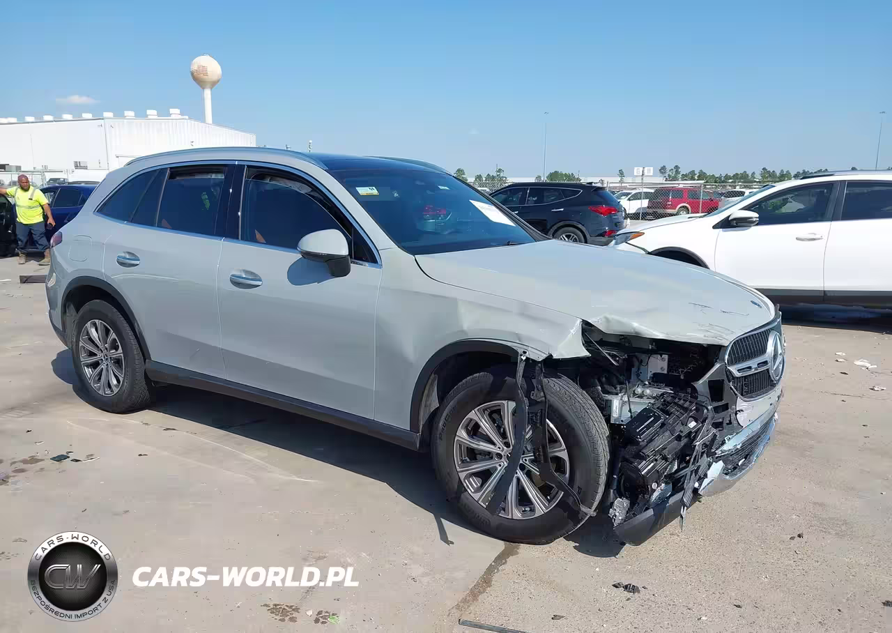 2025 Mercedes-Benz Glc 300 Suv