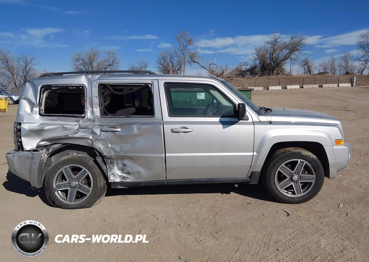 2010 Jeep Patriot Sport VIN:1J4NF2GBXAD512618 - 12
