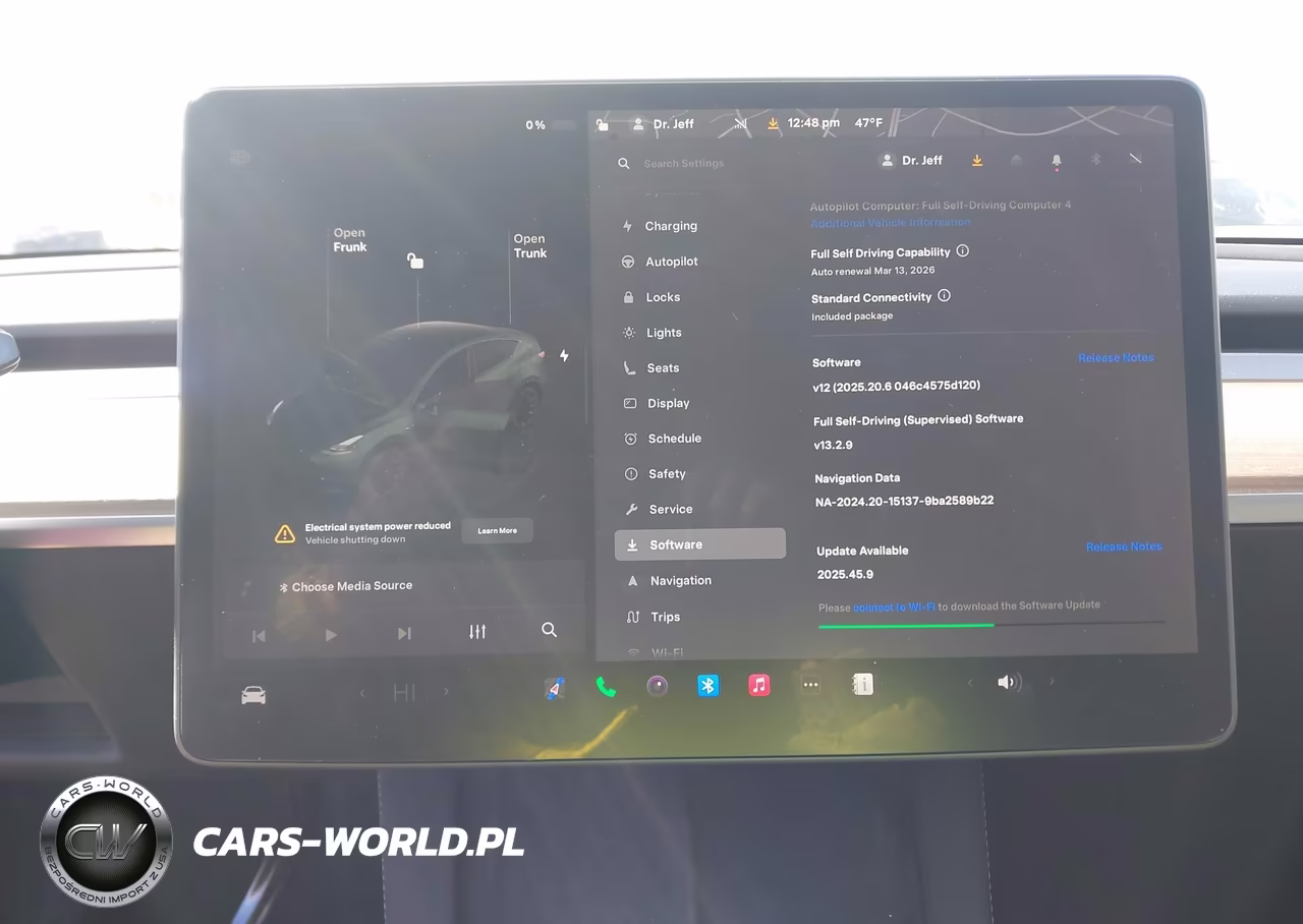 2025 Tesla Model Y Long Range Dual Motor All-Wheel Drive VIN:7SAYGAEEXSF224490 - 17