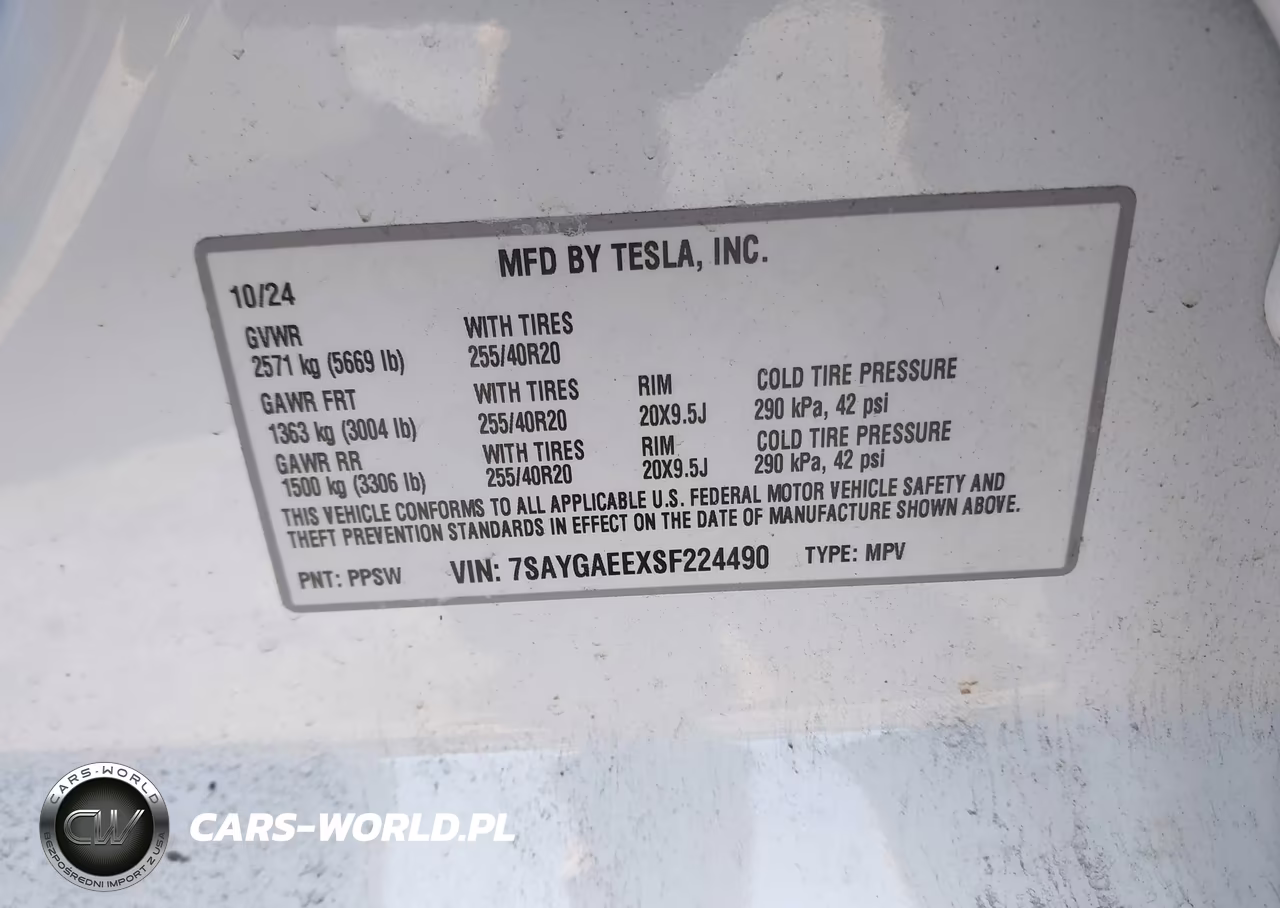 2025 Tesla Model Y Long Range Dual Motor All-Wheel Drive VIN:7SAYGAEEXSF224490 - 9