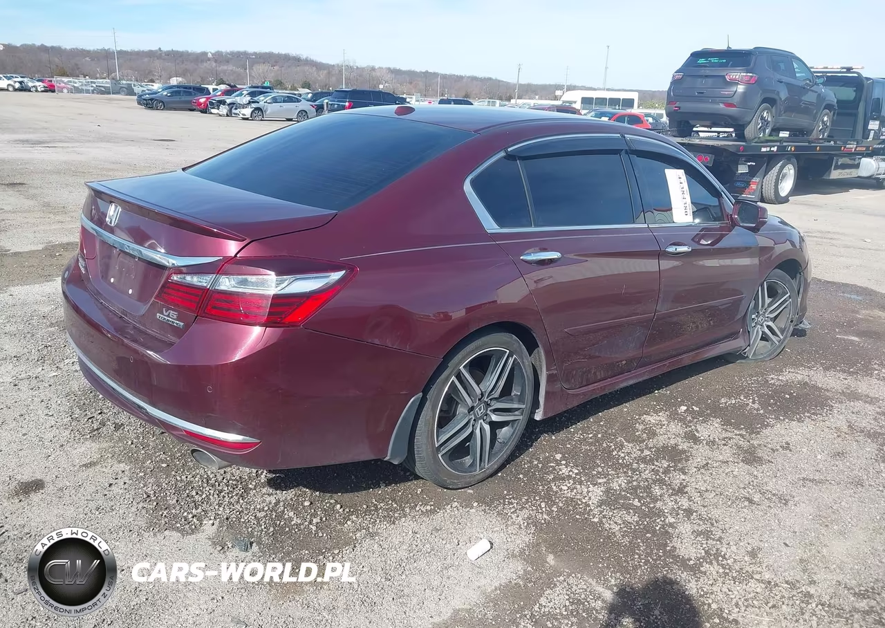 2016 Honda Accord Touring VIN:1HGCR3F90GA023391 - 4