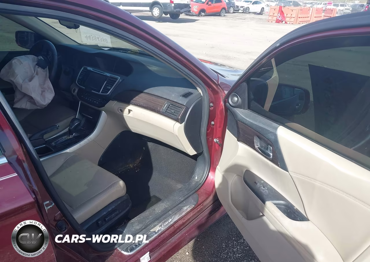 2016 Honda Accord Touring VIN:1HGCR3F90GA023391 - 5