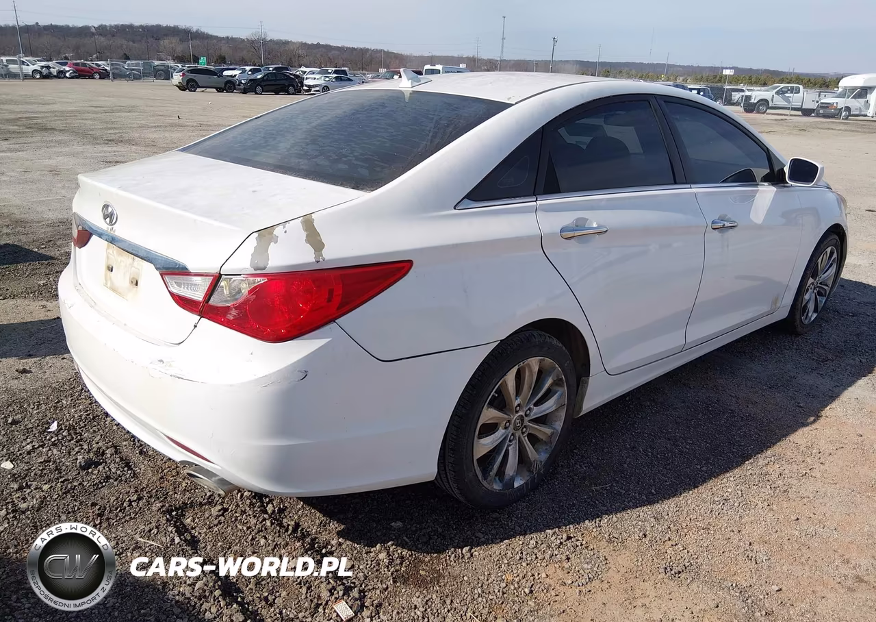 2011 Hyundai Sonata Se VIN:5NPEC4AC5BH110867 - 4