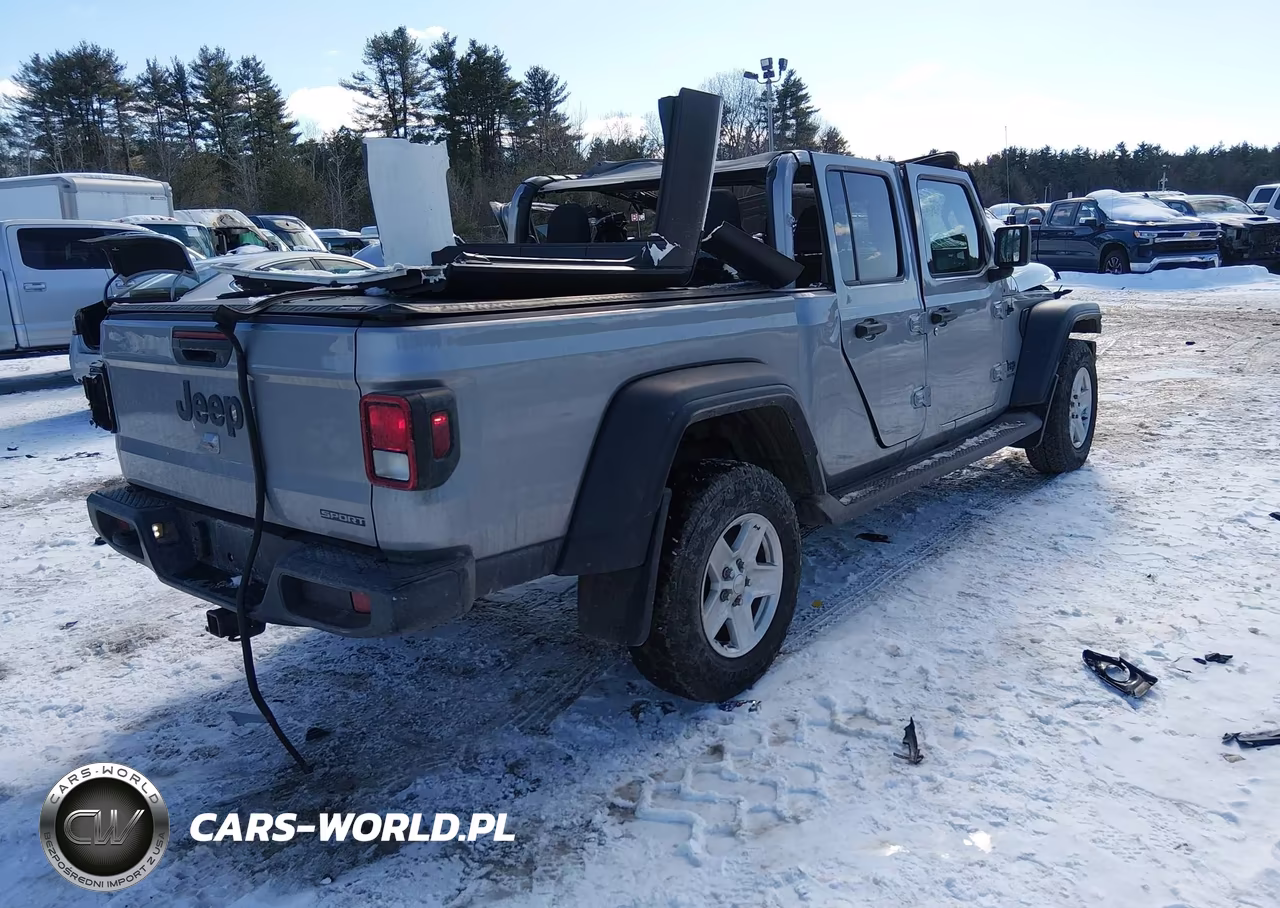 2020 Jeep Gladiator Sport S 4X4 VIN:1C6JJTAG8LL215229 - 4