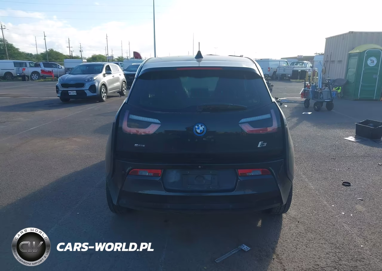2015 BMW I3 Base W-Range Extender VIN:WBY1Z4C55FV279173 - 17