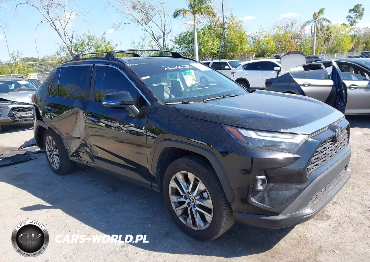 2024 Toyota Rav4 Xle Premium