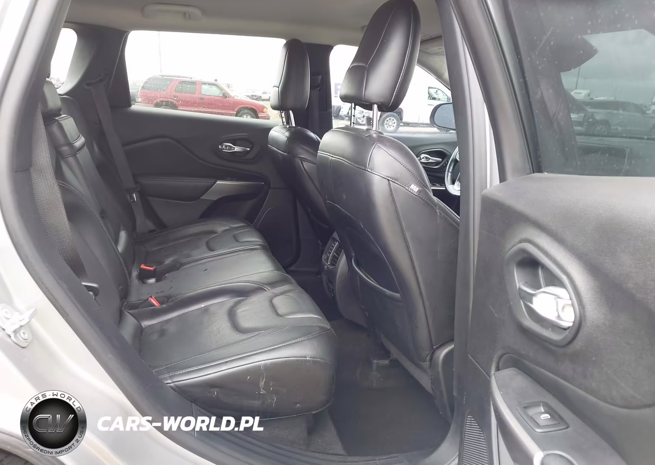 2019 Jeep Cherokee Limited Fwd VIN:1C4PJLDB0KD403044 - 8