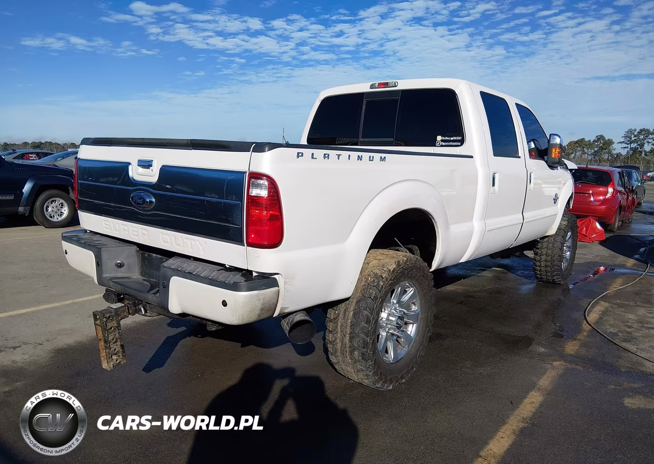 2015 Ford F250 Super Duty VIN:1FT7W2BT2FEA31360 - 4