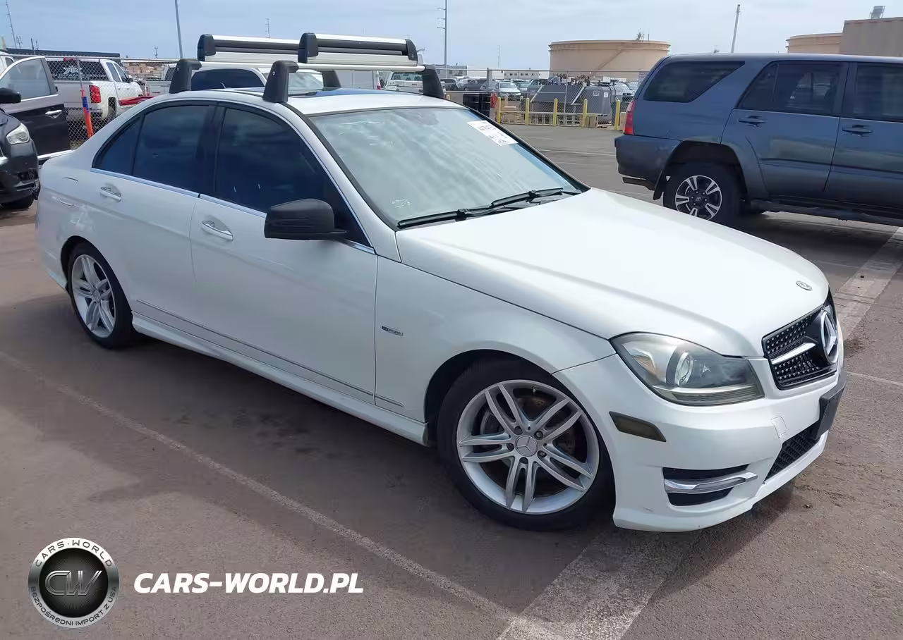 2012 Mercedes-Benz C 250 Luxury-Sport