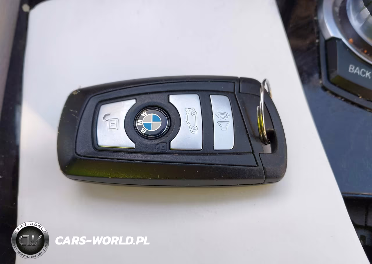 2012 BMW 535I xDrive VIN:WBAFU7C54CDU59914 - 11